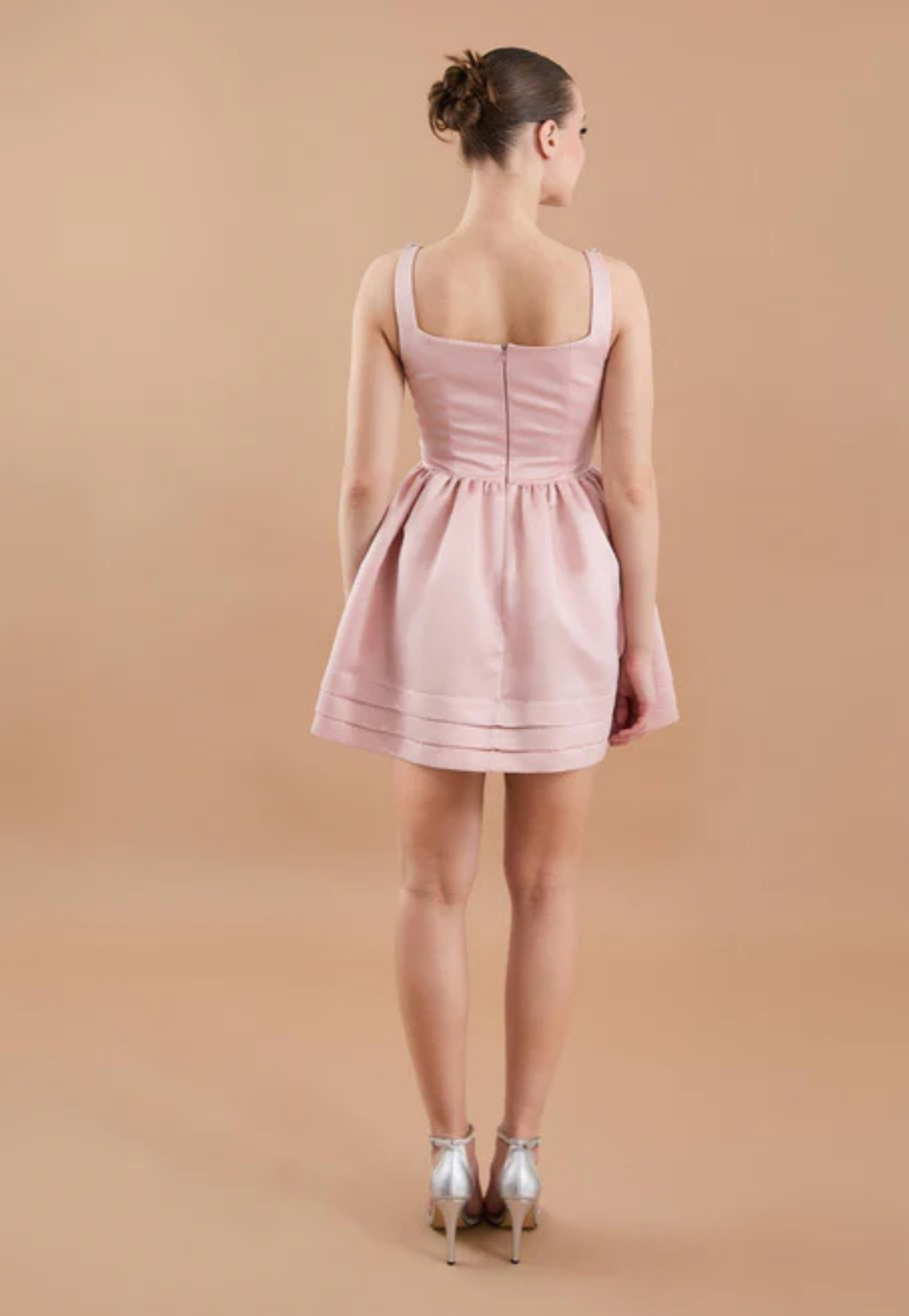 Saten El İşlemeli Kloş Mini Elbise